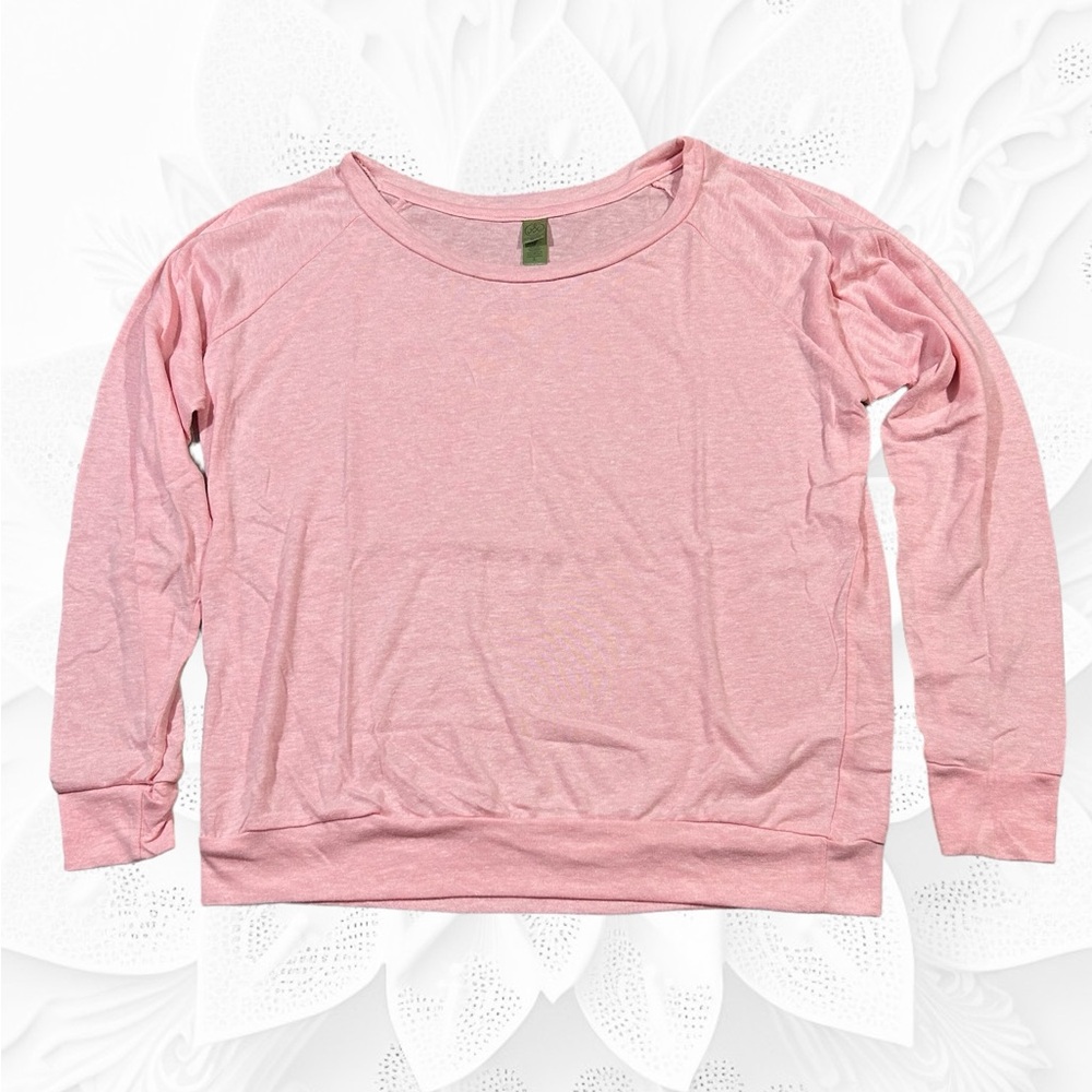 Soft Super Lightweight Pink Sweater. Polyester Cotton Rayon Blend. Size Large.